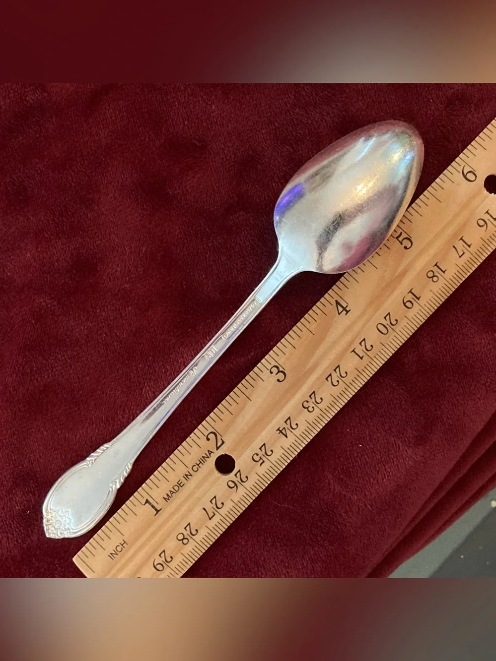 Set of 6 1847 Rogers Bros Silver Plate Dinner Spoons Remembrance Pattern